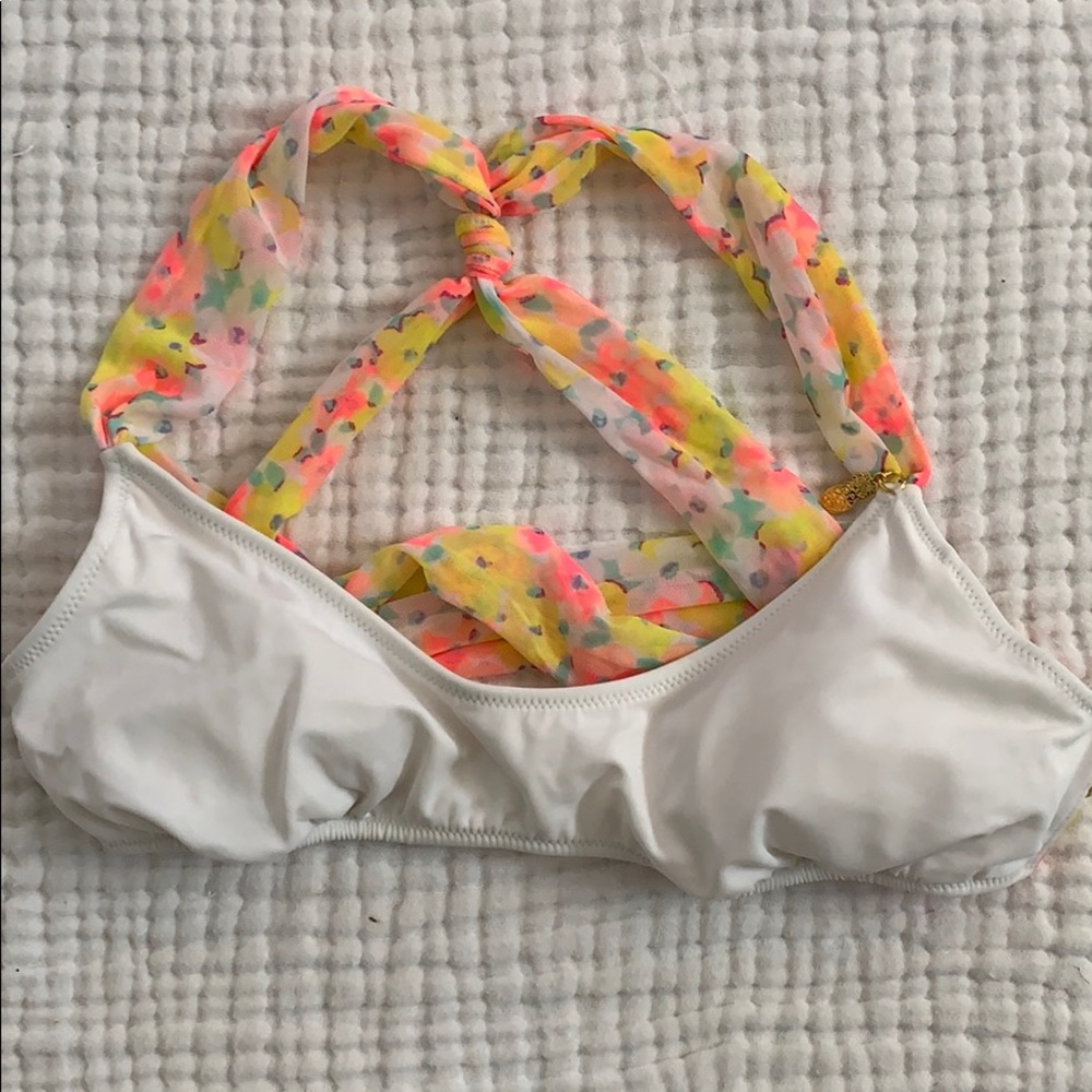 Victoria’s Secret White Swim Top Small